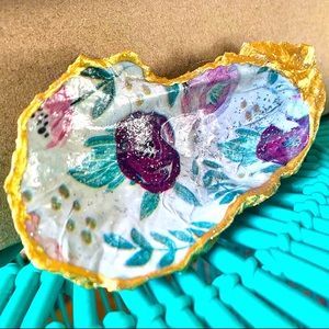 Oyster Shell Ring Dish